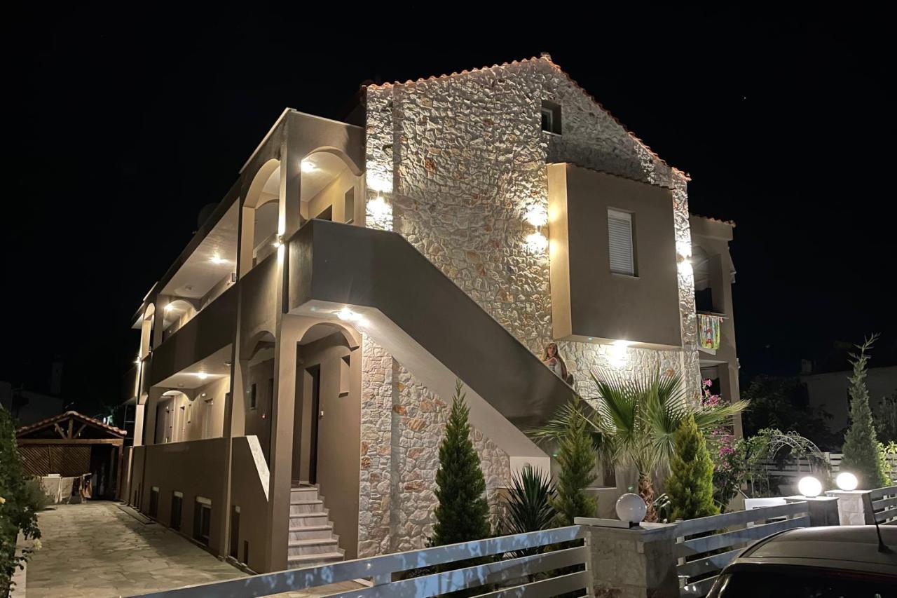 Royals Apartments 2 Nikiti  Exterior foto